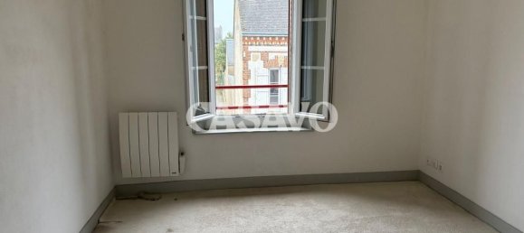 2 bedrooms House in La Loupe, France No. 215714 14