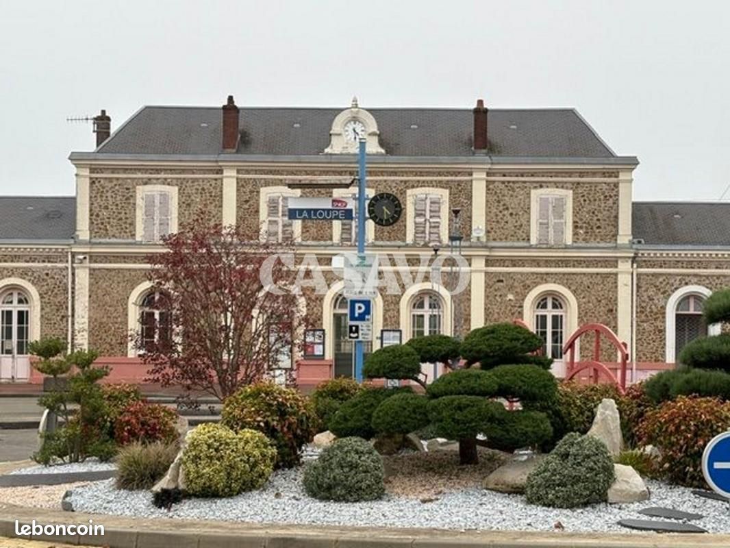 2 bedrooms House in La Loupe, France No. 215714