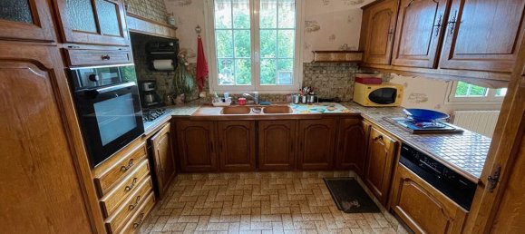 3 غرف نوم قلاع في La Vernelle, France رقم 231256 10