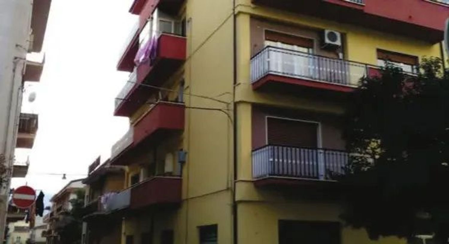6-Zimmer Wohnung in Castrovillari, Italy, Nr. 231543