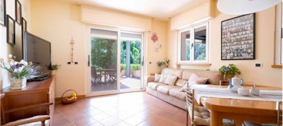 24-salle Villa à Fabriano, Italy No. 279251 11