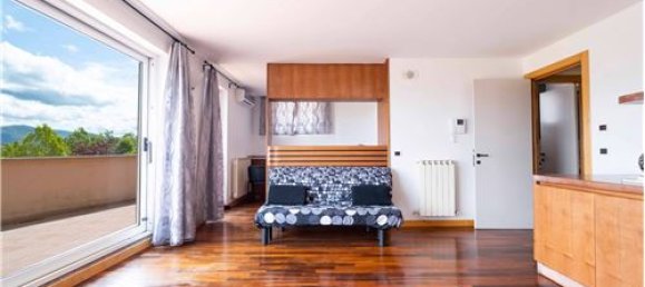 24-salle Villa à Fabriano, Italy No. 279251 35