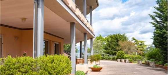 24-salle Villa à Fabriano, Italy No. 279251 41