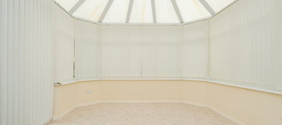 2 bedrooms House in Ashton-under-Lyne, United Kingdom No. 1860 6