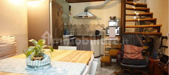 2 bedrooms House in Massa, Italy No. 274193 2