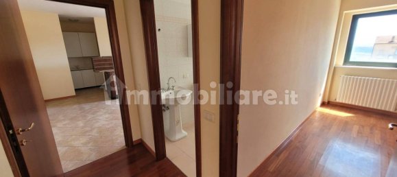 Apartamento de 3 dormitorios en Perugia, Italy No. 80368 23