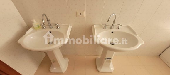 Apartamento de 3 dormitorios en Perugia, Italy No. 80368 21