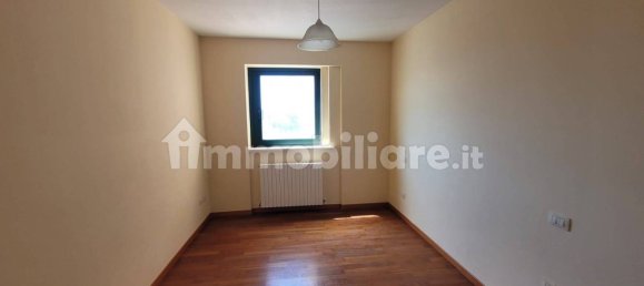 Apartamento de 3 dormitorios en Perugia, Italy No. 80368 13