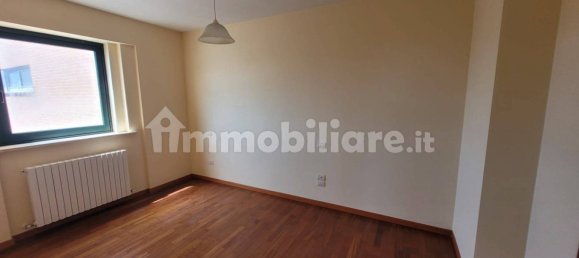 Apartamento de 3 dormitorios en Perugia, Italy No. 80368 19