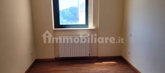 Apartamento de 3 dormitorios en Perugia, Italy No. 80368 22