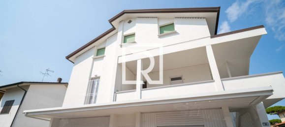 1 bedroom Apartment in Cervia, Italy No. 327587 10