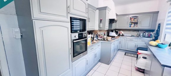 4 rooms Apartment in Freyming-Merlebach, France No. 241372 3