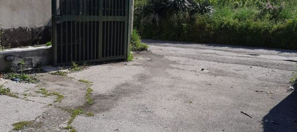 5 rooms House in Somma Vesuviana, Italy No. 85092 7