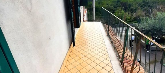 5 rooms House in Somma Vesuviana, Italy No. 85092 44