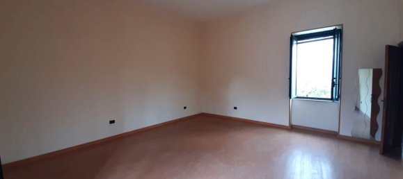5 rooms House in Somma Vesuviana, Italy No. 85092 45