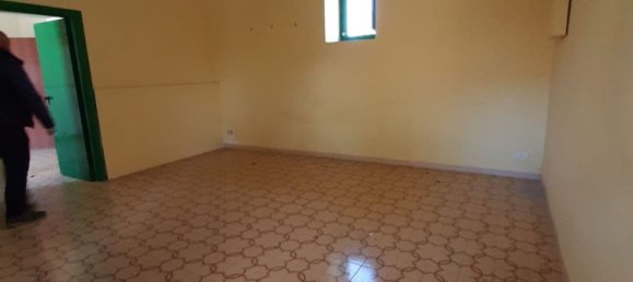 5 rooms House in Somma Vesuviana, Italy No. 85092 2