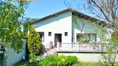 4غرفة منزل في Wiener Neudorf, Austria رقم 214398