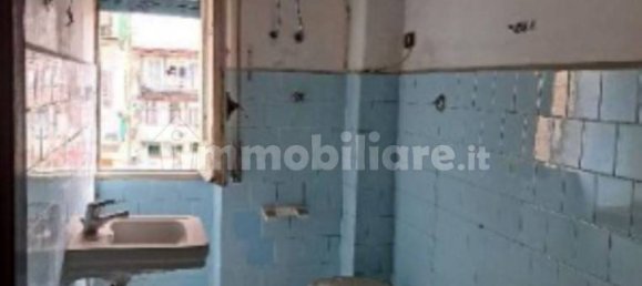 2 Schlafzimmer Wohnung in Naples, Italy, Nr. 357622 10