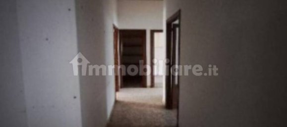 2 Schlafzimmer Wohnung in Naples, Italy, Nr. 357622 7