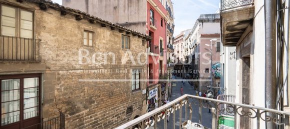 2 bedrooms Apartment in Ciutat Vella, Spain No. 164731 5