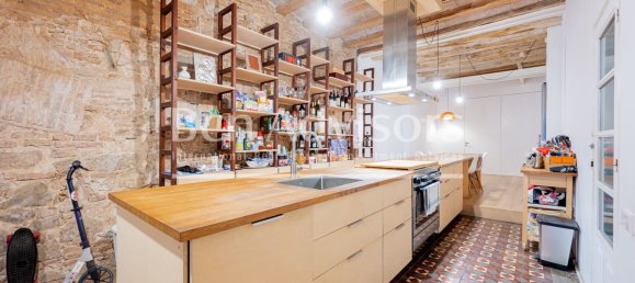2 bedrooms Apartment in Ciutat Vella, Spain No. 164731 15