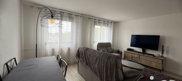 2 bedrooms Apartment in Sens, France No. 285568 4