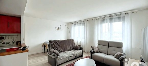 2 bedrooms Apartment in Sens, France No. 285568 2