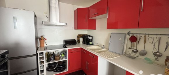 2 bedrooms Apartment in Sens, France No. 285568 5