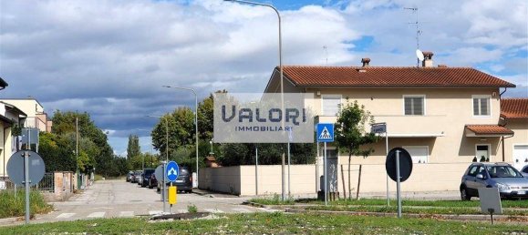 892m² Warehouse in Faenza, Italy No. 170408 9