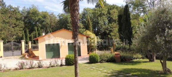 5 rooms House in Fucecchio, Italy No. 130229 28