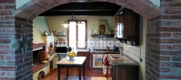 5 rooms House in Fucecchio, Italy No. 130229 13