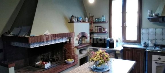 5 rooms House in Fucecchio, Italy No. 130229 10