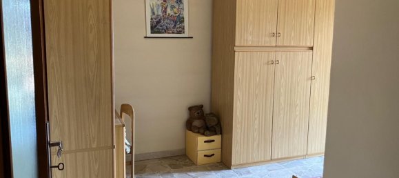 5 rooms Apartment in Arquata Scrivia, Italy No. 137862 4