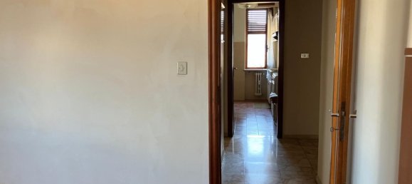 5 rooms Apartment in Arquata Scrivia, Italy No. 137862 3