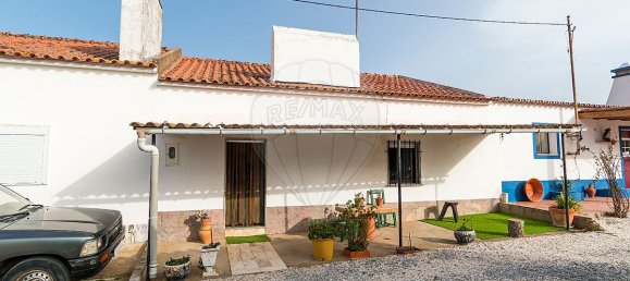 2 bedrooms House in Estremoz, Portugal No. 27338 6