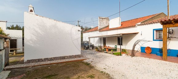 2 bedrooms House in Estremoz, Portugal No. 27338 4