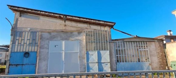 Almacén de 3 habitaciónes en Serravalle a Po, Italy No. 157451 5