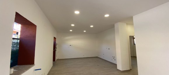 3 bedrooms Apartment in Palermo, Italy No. 331437 2