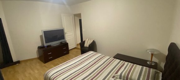 1 bedroom Apartment in Bourges, France No. 101028 6