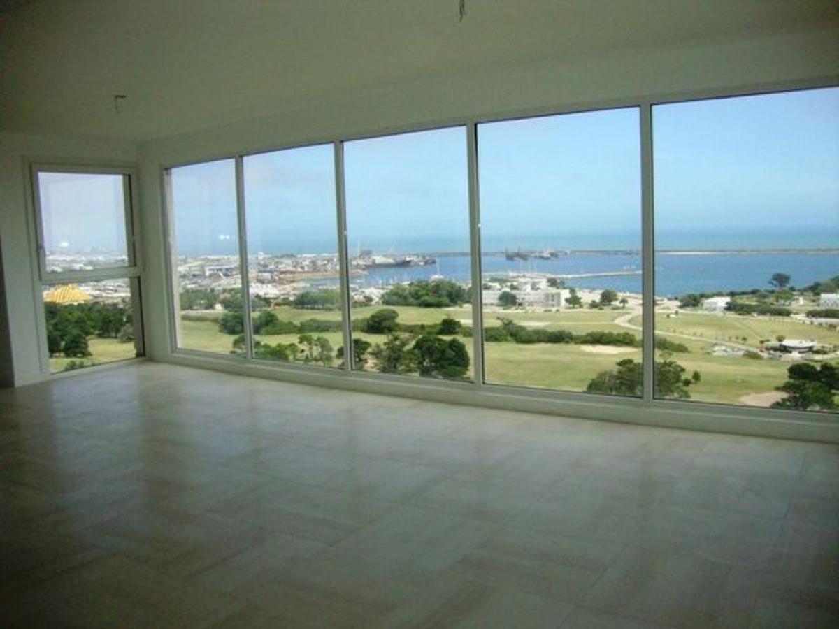 3 bedrooms Apartment in Mar del Plata, Argentina No. 101031