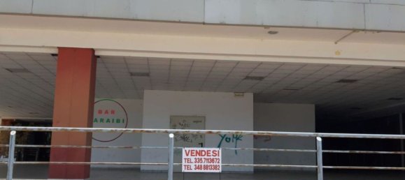 10 rooms Commercial property in Perugia, Italy No. 134043 2