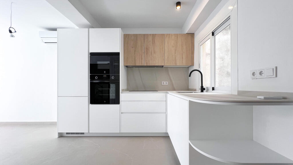 2 bedrooms Apartment in Palma de Majorca, Spain No. 256452