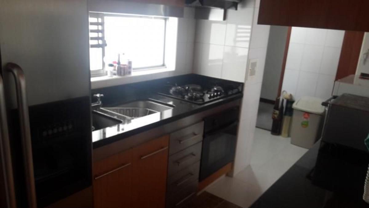 4 غرف نوم منزل في Bogota, Colombia رقم 14152