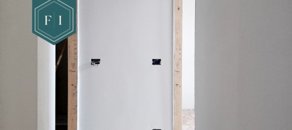 Apartamento de 3 dormitorios en Florence, Italy No. 381585 12