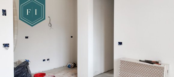 Apartamento de 3 dormitorios en Florence, Italy No. 381585 16