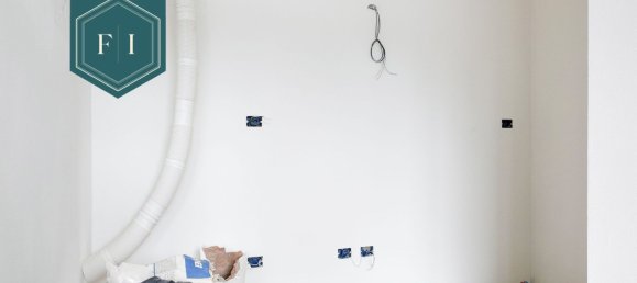 Apartamento de 3 dormitorios en Florence, Italy No. 381585 11