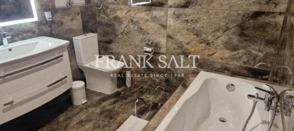 3 bedrooms Penthouse in Luqa, Malta No. 10964 23