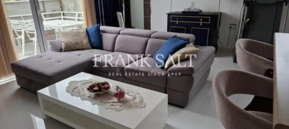 3 bedrooms Penthouse in Luqa, Malta No. 10964 12