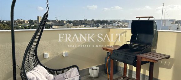 3 bedrooms Penthouse in Luqa, Malta No. 10964 26