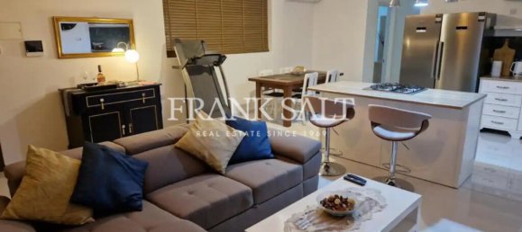 3 bedrooms Penthouse in Luqa, Malta No. 10964 8